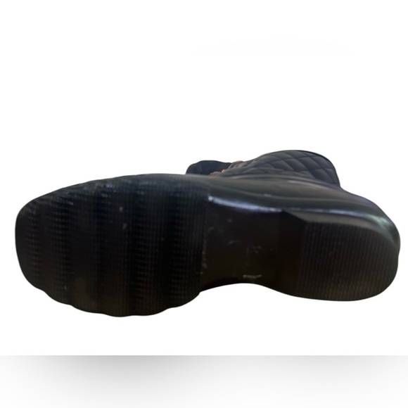 Black duck 🦆Tillis Quilted women’s Boots - Picture 7 of 8